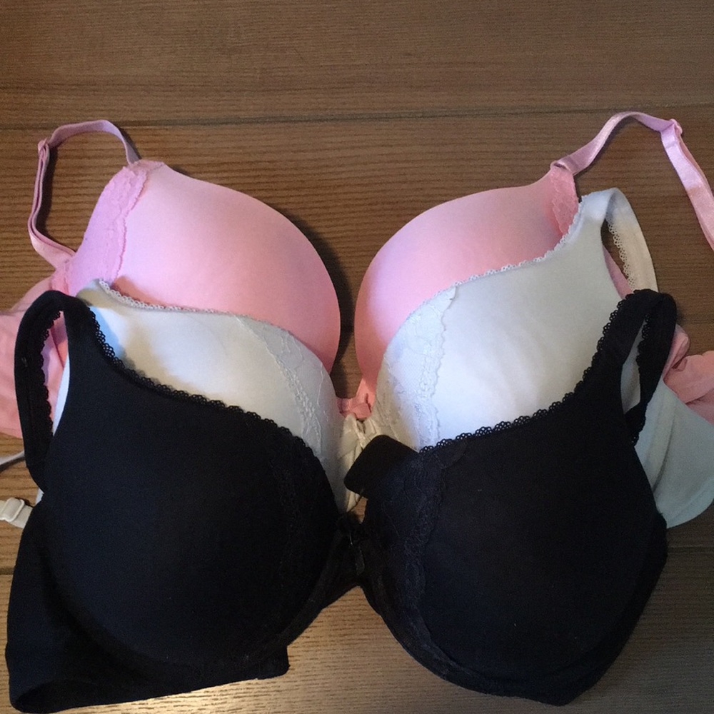 Victoria’s Secret Bra’s (3 pack) Size 36D